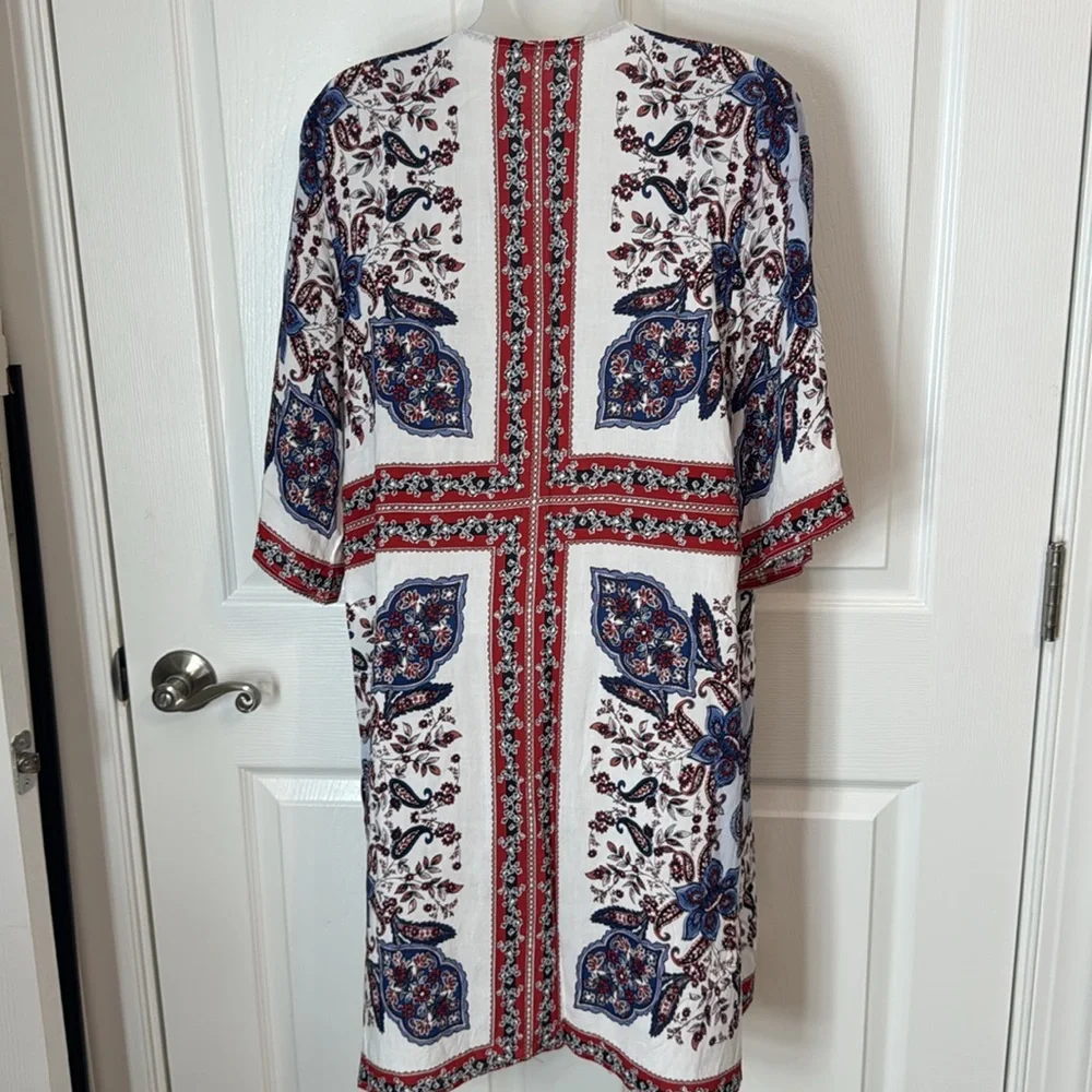 Maurices floral open front kimono - Picture 3 of 6